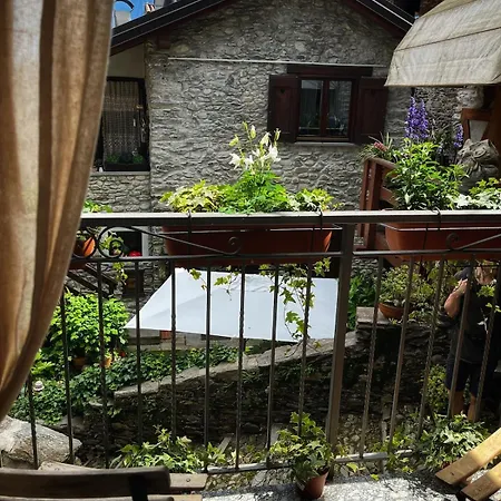 Casa Nel Borgo Appartement Domaso